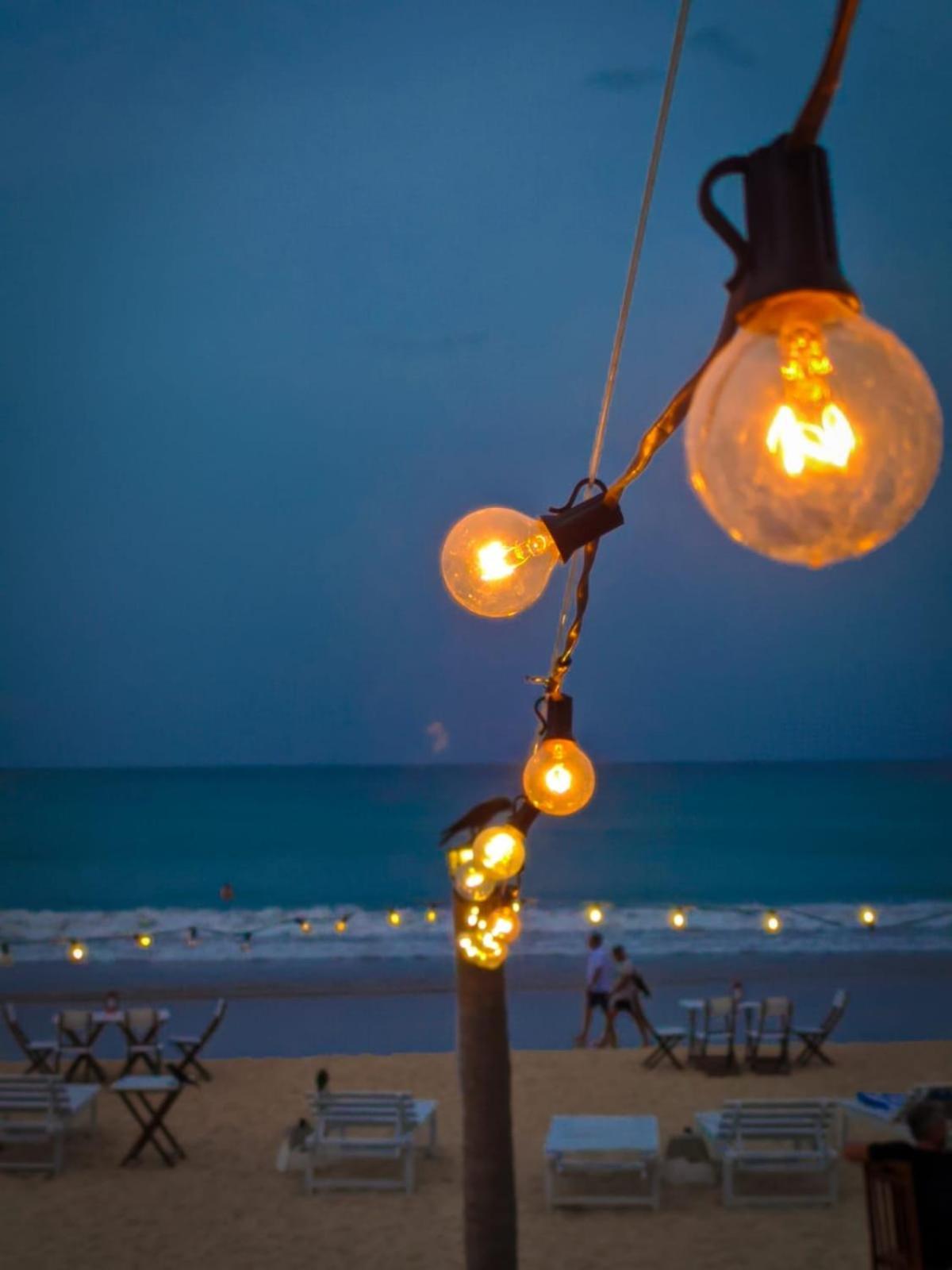 Blue Sand Beach Resort 트링코말리 외부 사진